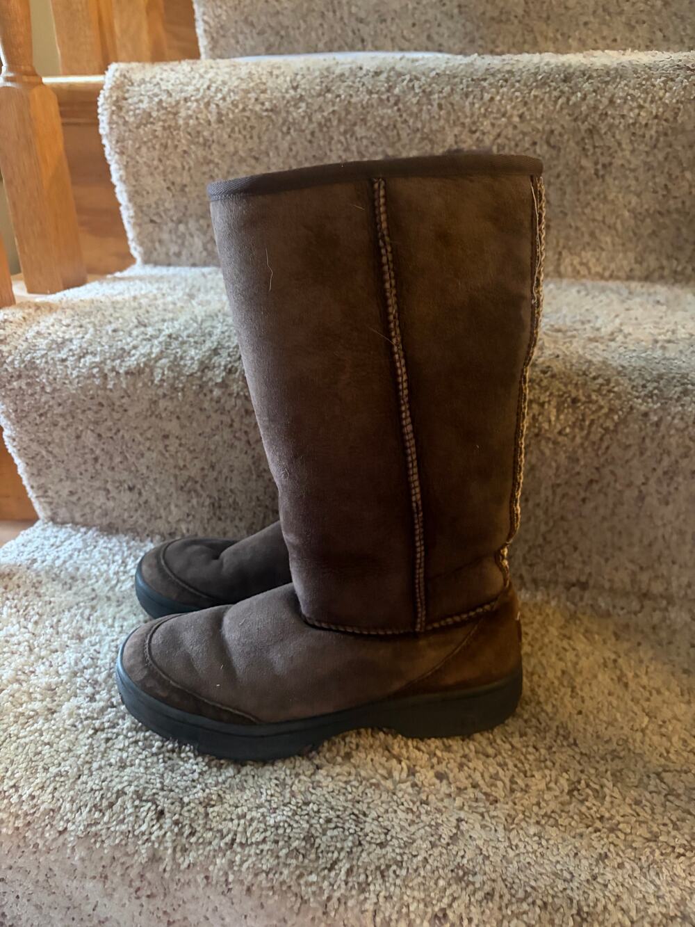 UGG womens 6 warm brown boots